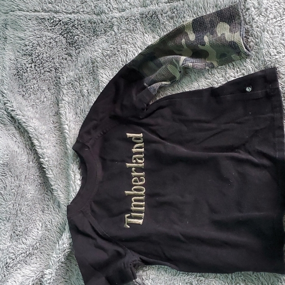 Matching set - Picture 3 of 3